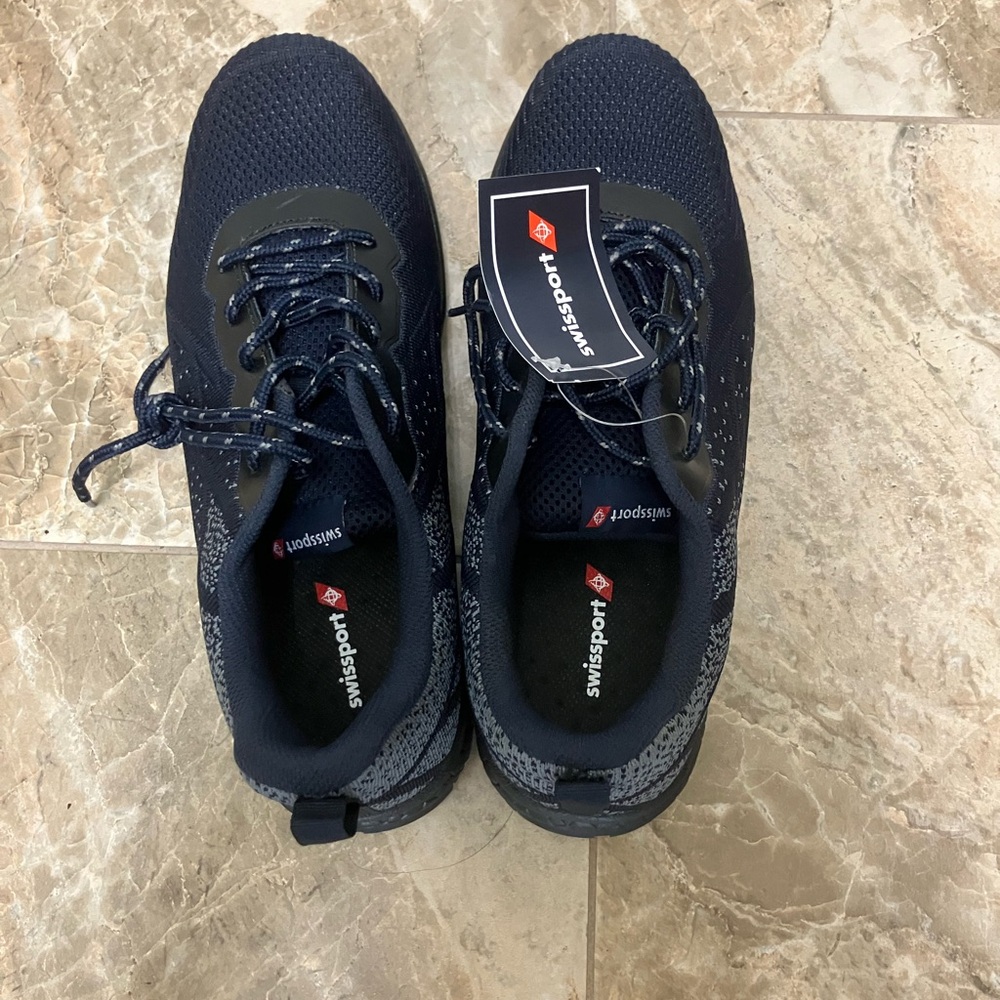 Swissport safety toe work sneakers NWT - Picture 4 of 9